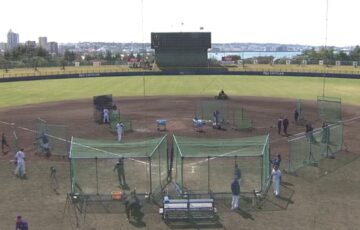 北谷公園野球場