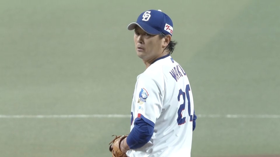 涌井秀章